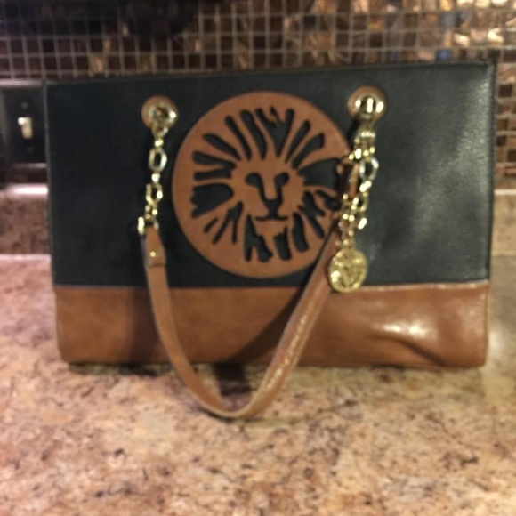 Anne Klein Handbags - ❣️ANNE KLEIN Amber Lion Decal Gold Hardware purse